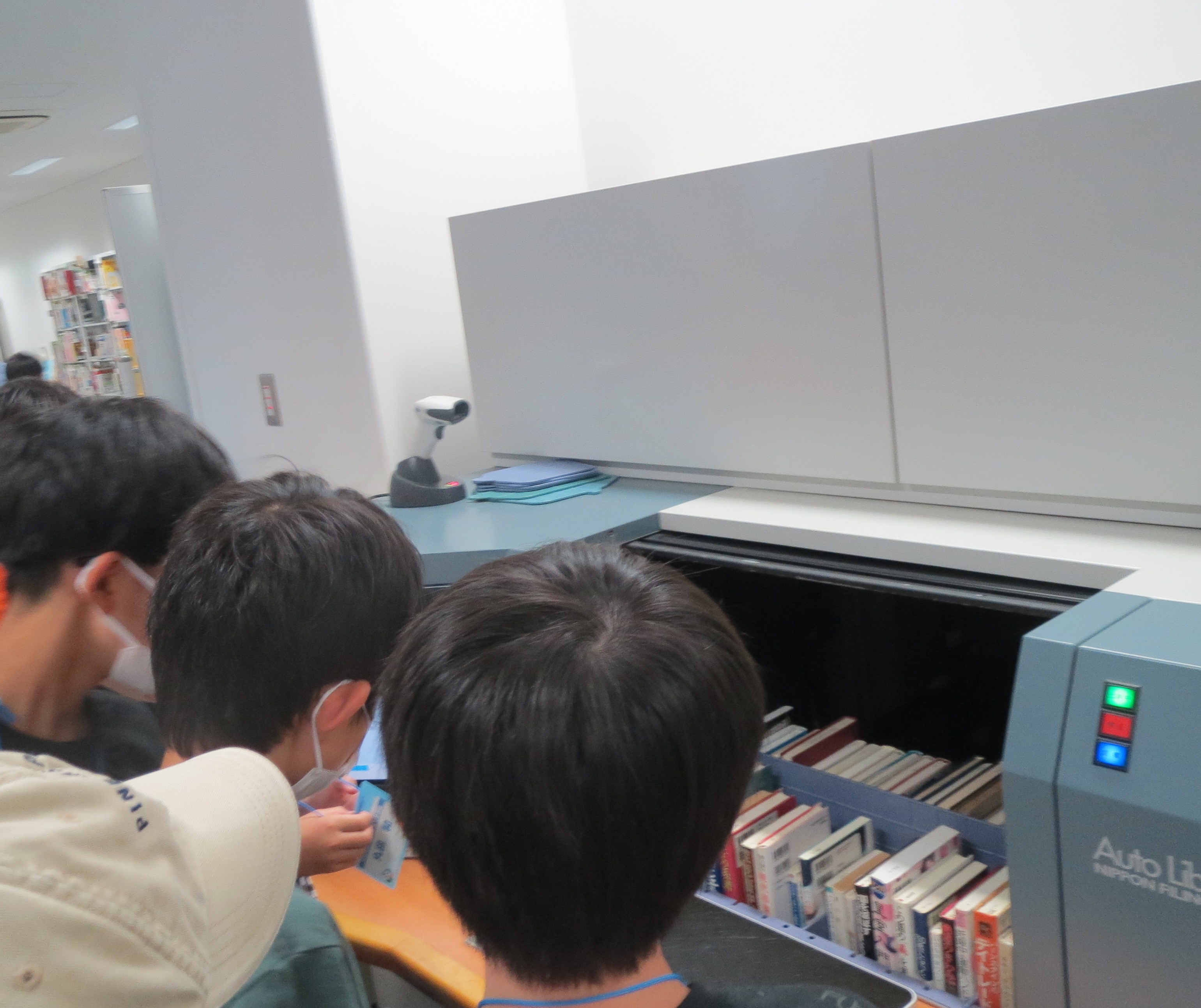 自動化書庫受け取り